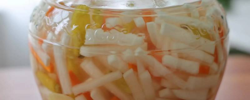 清脆萝卜条的腌制方法